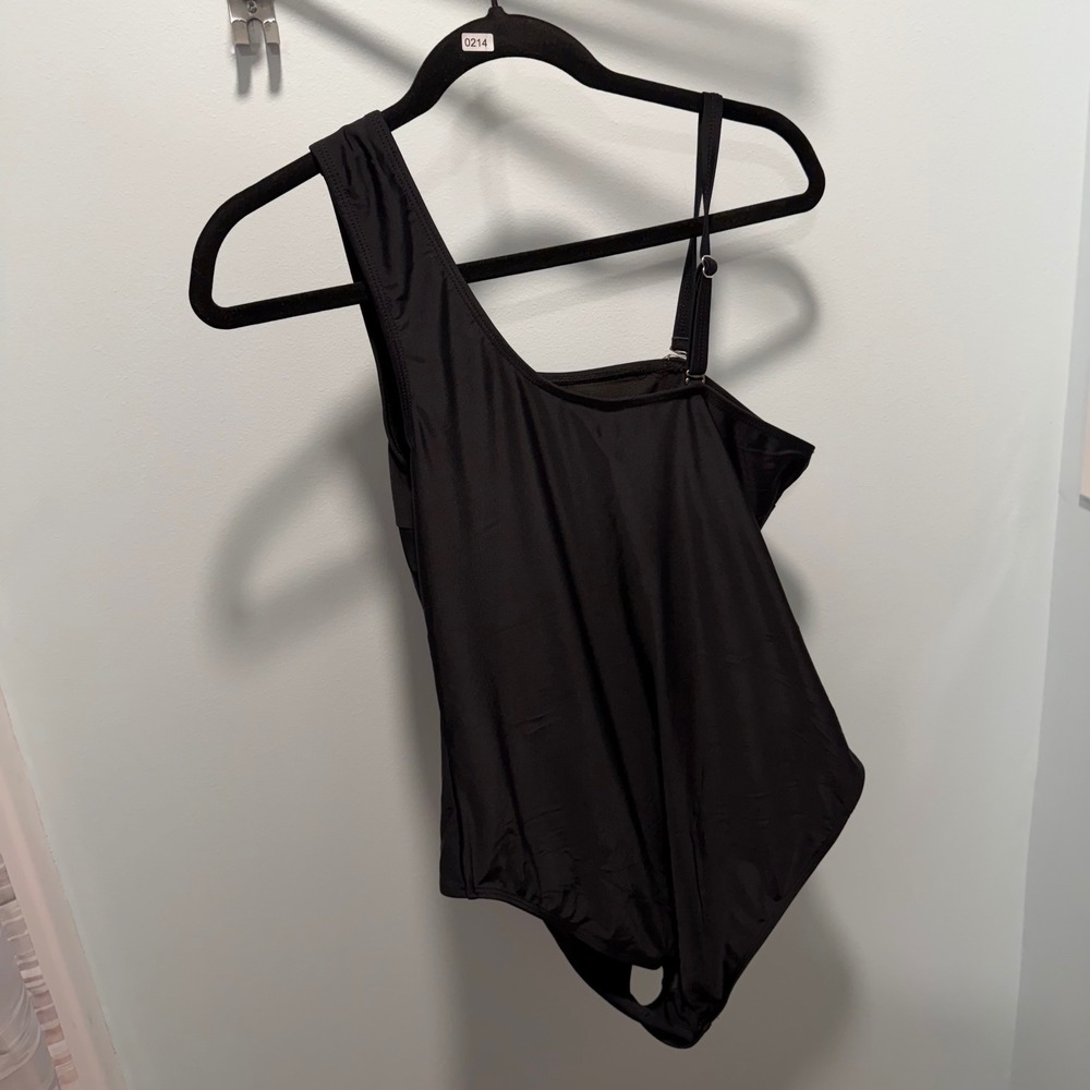 One Shoulder Swimsuit Black 0XL Minimalist Chic Beach Vacation